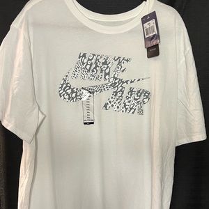 Nike Tshirt NWT 2xl
